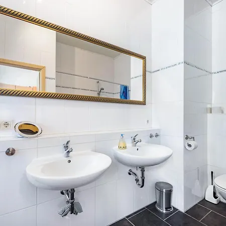 Zur Reuse * מרדורף